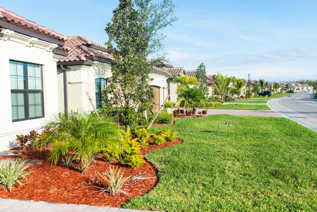 Florida golf course homes and luxury real estate, retirement community for wealthy